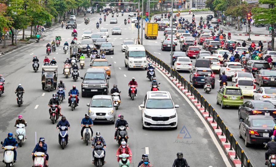 cap-nhat-luat-trat-tu-an-toan-giao-thong-moi-02