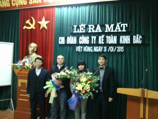 Lễ ra mắt chi đoàn dịch vụ kế toán trực tuyến năm 2015 Lễ ra mắt chi đoàn dịch vụ kế toán trực tuyến năm 2015