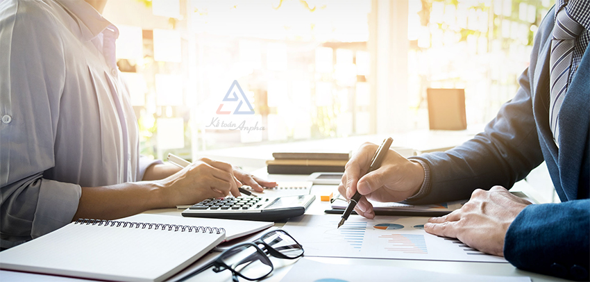 Thành lập công ty có cần bằng cấp không?